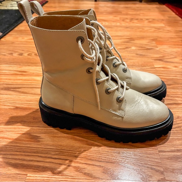 The Rayna Lace-up Boot in leather size 7 - Picture 7 of 9